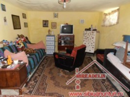 vand-casa-dp-spatiu-comercial-loc-turnu-rosu-11