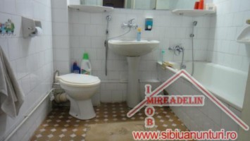 inchiriez-apartament-3-camere-zona-garii-7