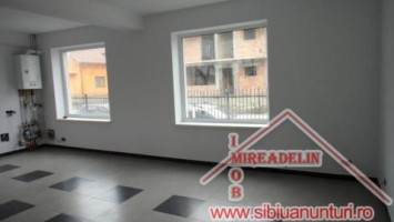 inchiriez-duplex-3-camere-pm-la-casa-singur-in-curte-cartier-tineretului-1