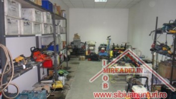 inchiriez-showroom-441-mp-zona-centrala-5
