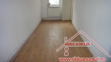 inchiriez-spatiu-comercial-50-mp-cedonia-3