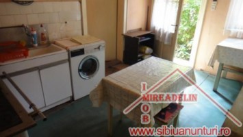 inchiriez-casa-3-camere-ultracentral-6