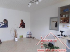 vand-spatiu-comercial-in-zona-rahova-2