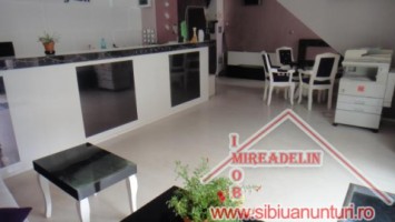inchiriez-spatiu-comercial-140-mp-ultracentral-1