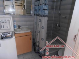 inchiriez-casa-4-camere-singur-in-curte-cartier-tiglari-2