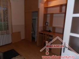 inchiriez-casa-4-camere-singur-in-curte-cartier-tiglari-10