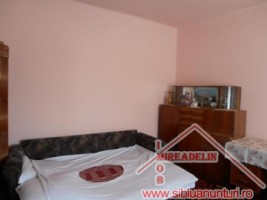 inchiriez-casa-3-camere-cartier-terezian-3