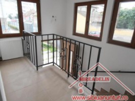 inchiriez-casa-dp-6-camere-singur-in-curte-zona-turnisor-9