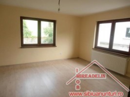 inchiriez-casa-dp-6-camere-singur-in-curte-zona-turnisor-4