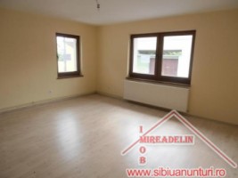 inchiriez-casa-dp-6-camere-singur-in-curte-zona-turnisor-5