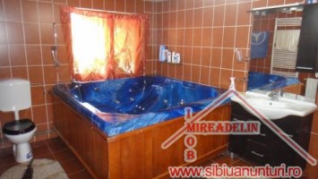 vand-casa-7-camere-piata-cluj-9