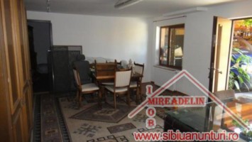 vand-casa-7-camere-piata-cluj-10