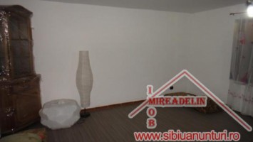 vand-casa-7-camere-piata-cluj-11