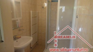 vand-casa-strada-caramidariei-2