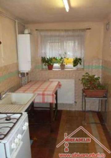 inchiriez-casa-zona-stefan-cel-mare-5