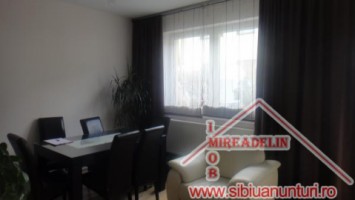 vand-vila-in-duplex-zona-turnisor-1