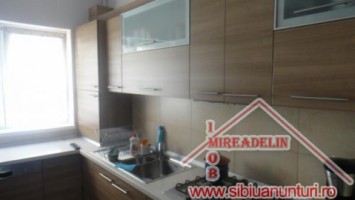 vand-vila-in-duplex-zona-turnisor-3