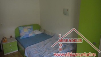 vand-vila-in-duplex-zona-turnisor-9