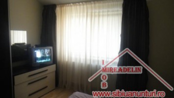 vand-vila-in-duplex-zona-turnisor-7