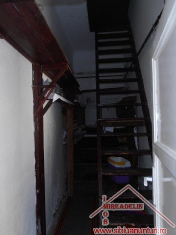 inchiriez-casa-3-camere-zona-centrala-6