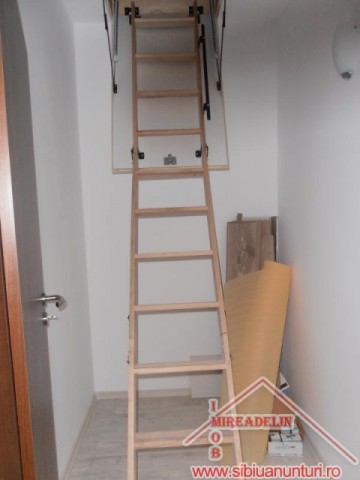 inchiriez-vila-4-camere-zona-rezidentiala-selimbar-9