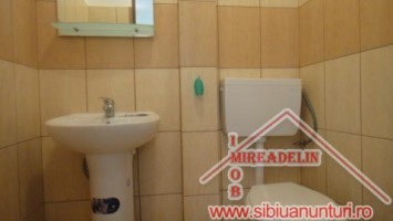 inchiriez-apartament-4-camere-100-mp-zona-garii-6