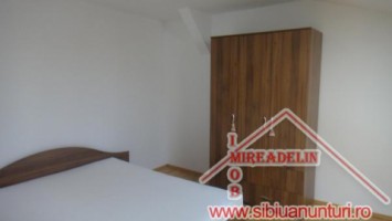 inchiriez-apartament-4-camere-100-mp-zona-garii-9