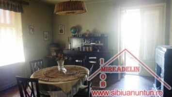 vand-casa-6-camere-dp-strada-moldovei-3