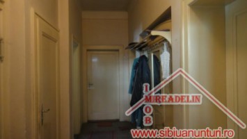 vand-casa-6-camere-dp-strada-moldovei-11