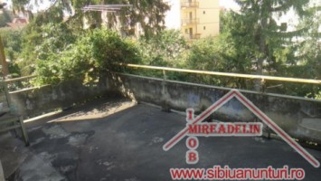 vand-casa-6-camere-dp-strada-moldovei-5