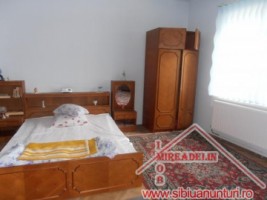 inchiriez-apartament-2-camere-la-casa-ultracentral-2