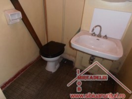 inchiriez-apartament-4-camere-zona-vasile-aaron-7