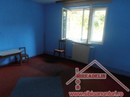 inchiriez-spatiu-birouri-zona-vasile-aaron-1