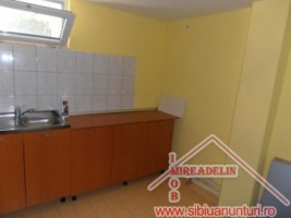 inchiriez-spatiu-birouri-zona-vasile-aaron-3