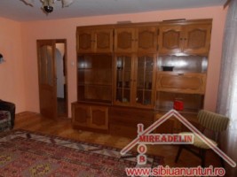 inchiriez-apartament-3-camere-terezian-3