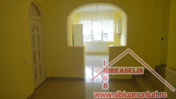 inchiriez-apartament-3-camere-120-mp-strand-4