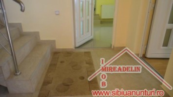 inchiriez-apartament-3-camere-120-mp-strand-7