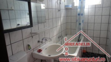vand-apartament-2-camere-cedonia-2