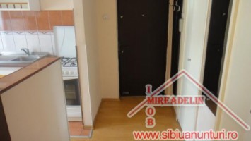 vand-apartament-2-camere-cedonia-6