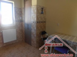 inchiriez-apartament-2-camere-valea-aurie-4