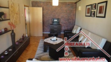 inchiriez-apartament-3-camere-terezian-1
