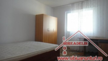 inchiriez-apartament-3-camere-strand-2