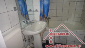 inchiriez-apartament-3-camere-strand-5