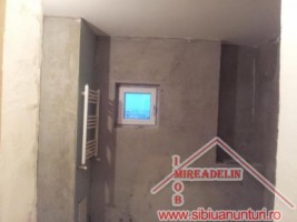 ocazie-vand-apartament-la-vila-str-dealului-3