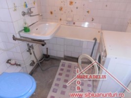 inchiriez-apartament-2-camere-valea-aurie-4