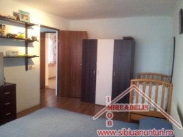 vand-vila-4-camere-pim-calea-cisnadiei-3