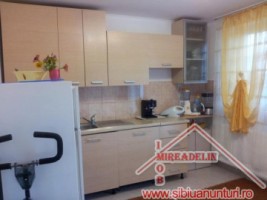 vand-vila-4-camere-pim-calea-cisnadiei-6