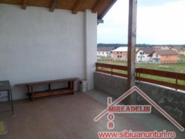 vand-vila-4-camere-pim-calea-cisnadiei-11