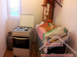 vand-vila-4-camere-pim-calea-cisnadiei-7