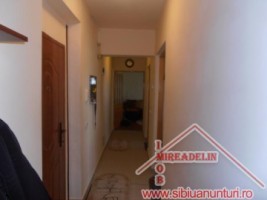 vand-mansarda-4-camere-strada-rahovei-4